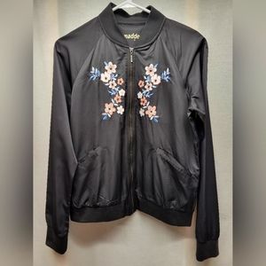 Junior's Medium Madden NYC Black Bomber Jacket with Flower Embroidery